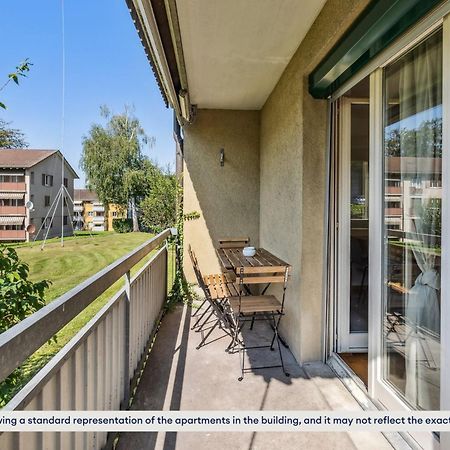 Zurich Urban Charm: Your Comfy Stay Close To The City ภายนอก รูปภาพ